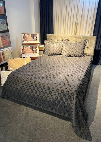 Nakışlı Beyaz Gri Yatak Örtüsü - Görsel 8