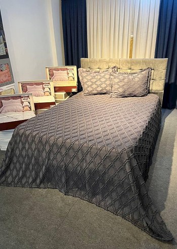 Nakışlı Beyaz Gri Yatak Örtüsü - Görsel 18