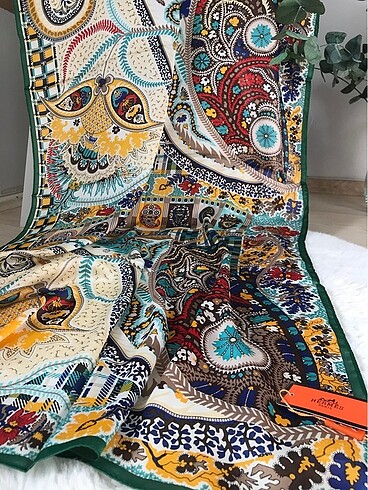 Hermes şal