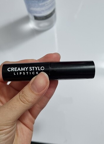 Flormar Creamy Stylo 001 numara