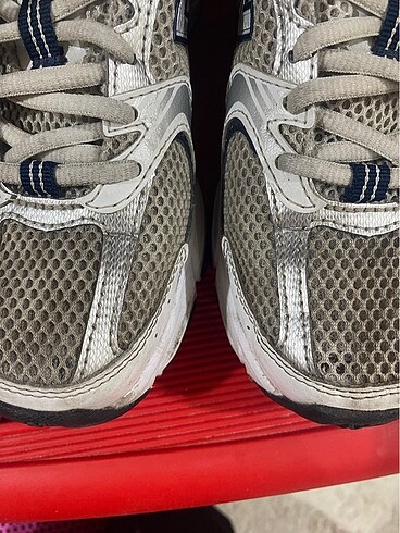 New Balance Ayakkabı