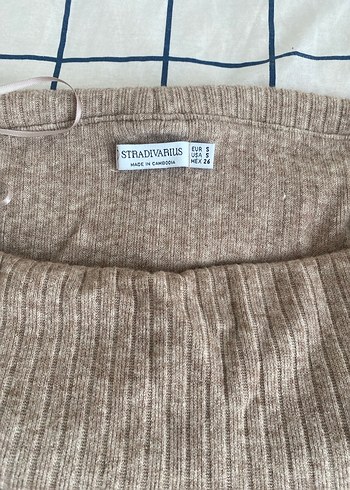 Stradivarius Bej Triko Kadın Uzun Kollu Kayık Yaka Kazak