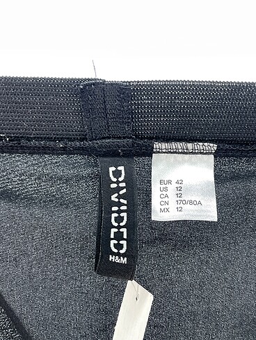 42 Beden siyah Renk H&M Uzun Etek %70 İndirimli.