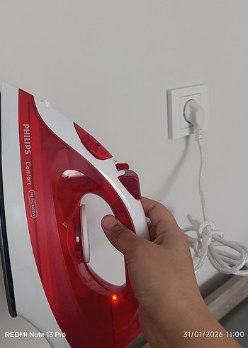 Philips 2000W Kırmızı Ütü - Görsel 6