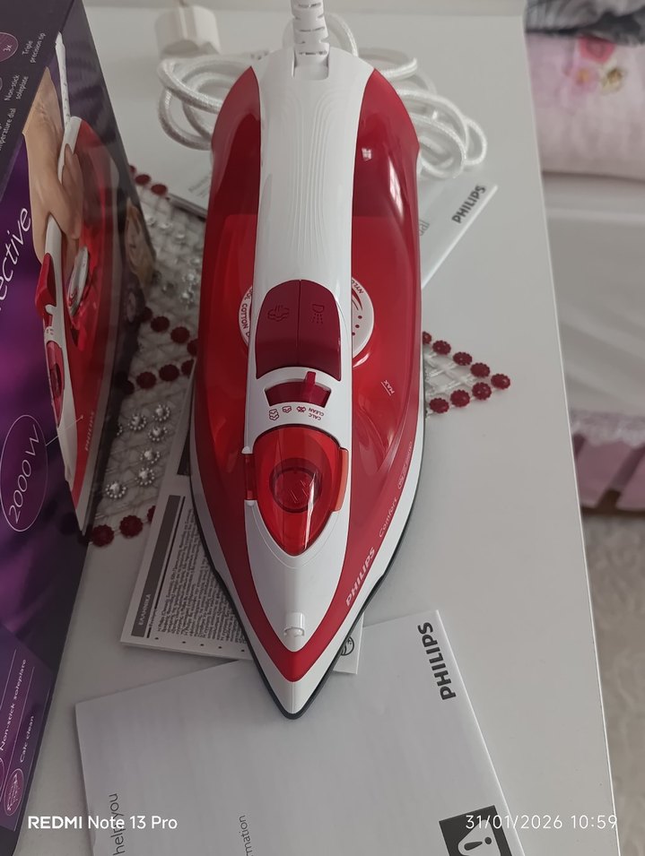 Philips 2000W Kırmızı Ütü - Görsel 4