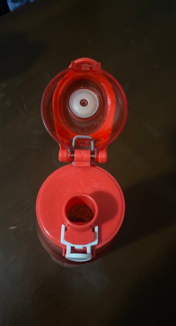 Kırmızı Bebek Biberonu - Görsel 2