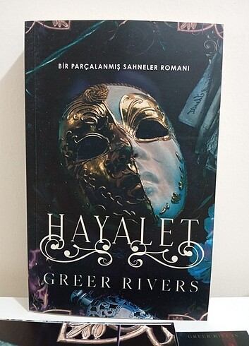 HAYALET GREEN RIVERS YENİ SIFIR KİTAP ORJİNAL BANDROLLÜ KİTAP 