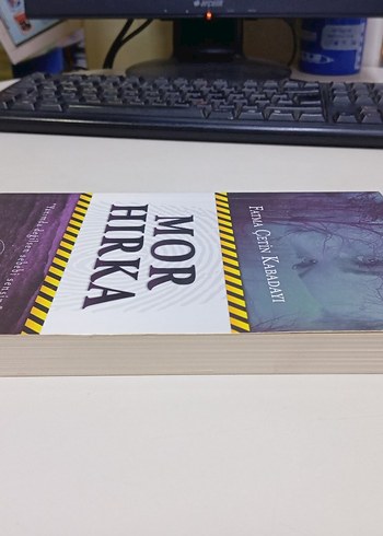 Beden Renk Mor Hırka - Fatma Çetin Kabadayı Sıfır kitap