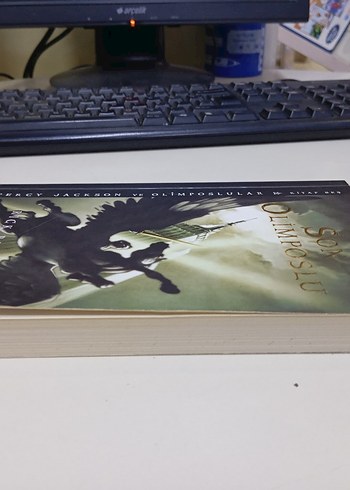 Beden SON OLİMPOSLU PERCY JACKSON VE OLİMPOSLULAR 5 RICK RIORDAN