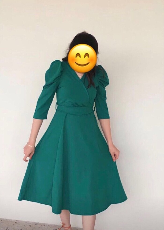 Yeşil elbise - Görsel 2