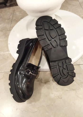 Parlak Siyah Kız Çocuk Loafer Ayakkabı - Görsel 11