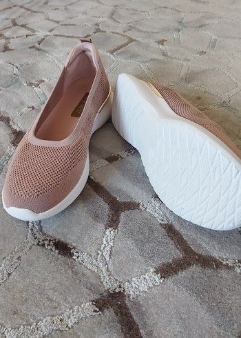 Nine West Bej Örgü Kadın Dolgu Topuk Spor Ayakkabı. Orjinal Nine west