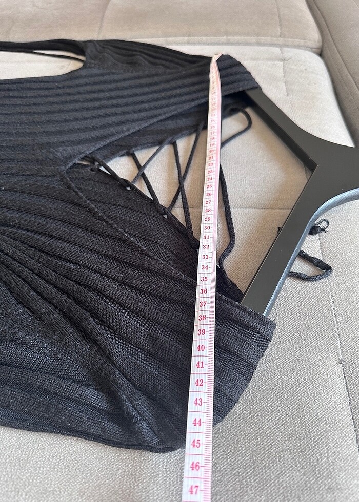 Triko dekolteli siyah elbise - Görsel 5