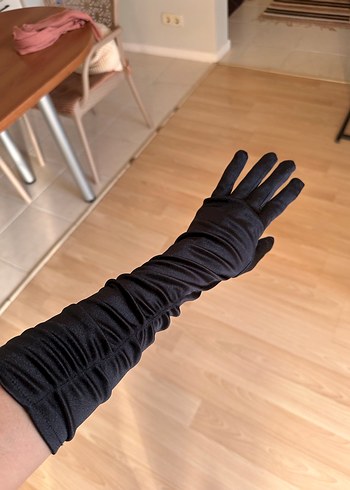 Saten siyah Kadın Eldiveni - Görsel 2