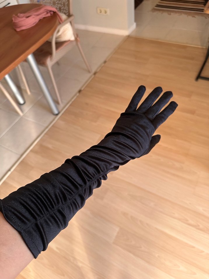 Saten siyah Kadın Eldiveni - Görsel 2