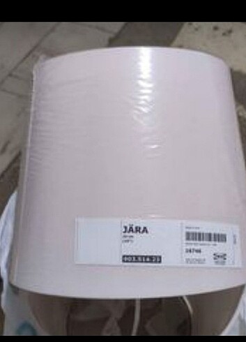  Beden Ikea dan kara abajur kafası 