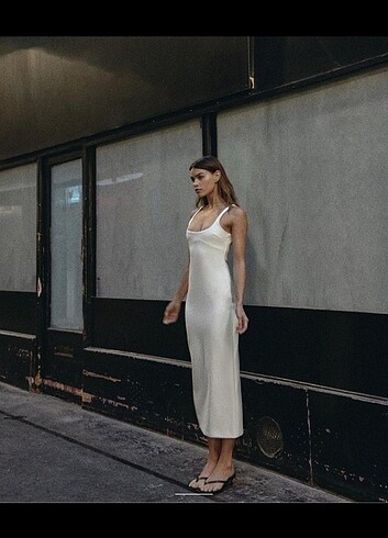 Zara beyaz elbise