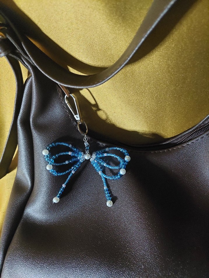 İnci ve Mavi Boncuk Detaylı Kurdele Çanta Charm/Anahtarlık - Görsel 2
