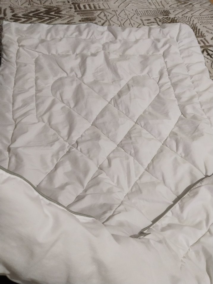 Beyaz Bebek Yorgani ve bebek minderi - Görsel 4