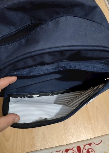 Mustela Lacivert Çizgili Bebek Çantası - Görsel 4