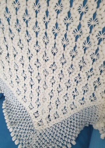 Beyaz Dantel Detaylı Kadın Örgü Şal - Görsel 2