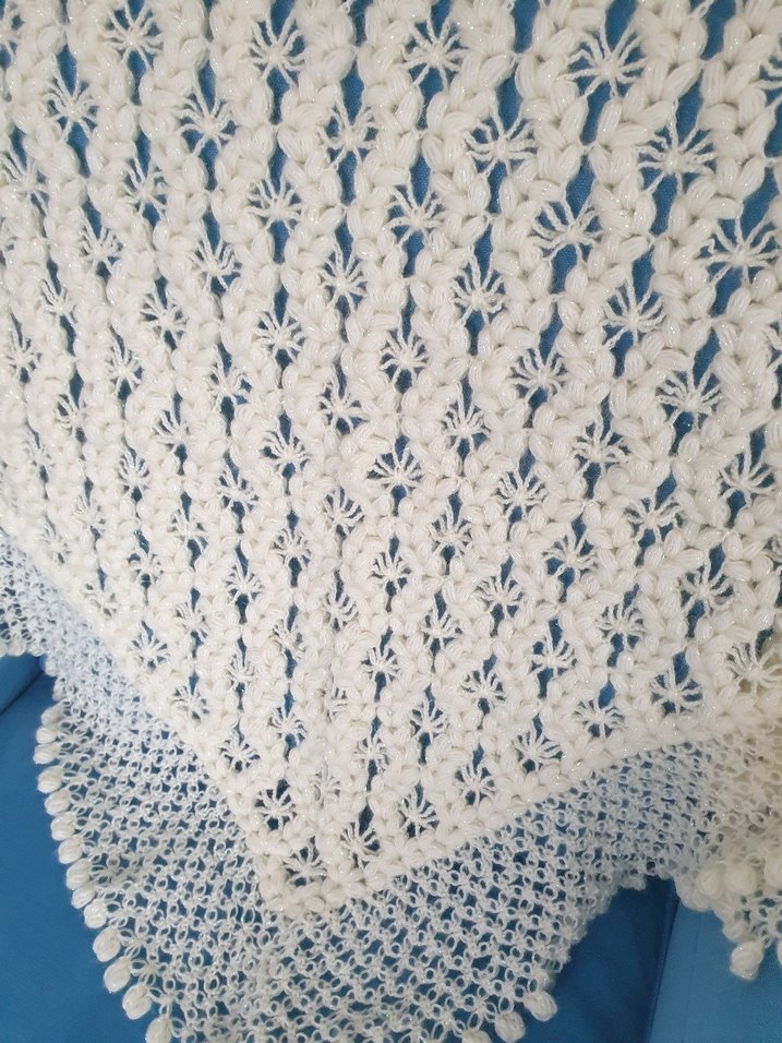 Beyaz Dantel Detaylı Kadın Örgü Şal - Görsel 2