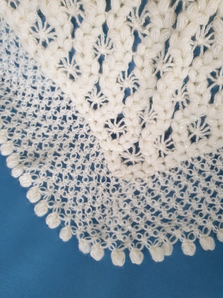 Beyaz Dantel Detaylı Kadın Örgü Şal - Görsel 4