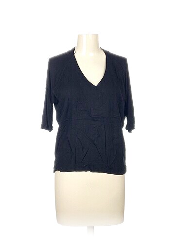 Zara Bluz %70 İndirimli.