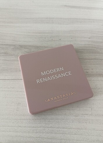 Anastasia Beverly Hills