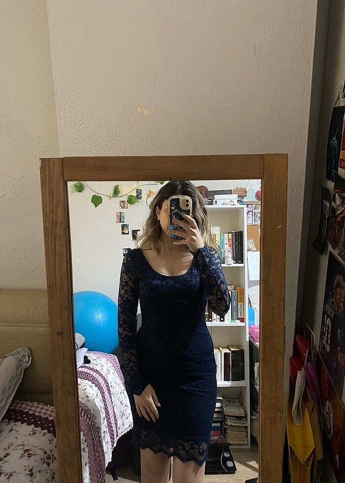 Dantel lacivert elbise - Görsel 3