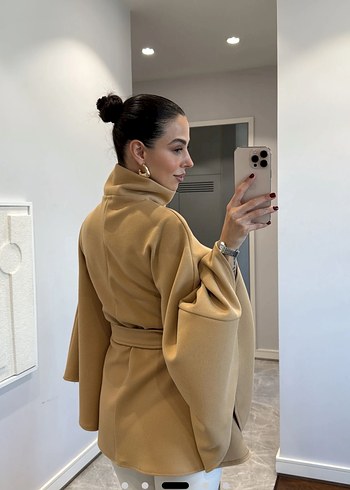 Zara Bej Midi Boy Yüksek Yakalı Panço