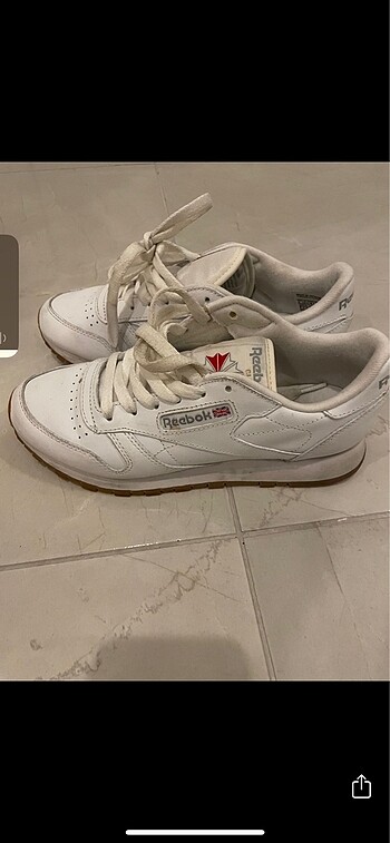REEBOK SPOR