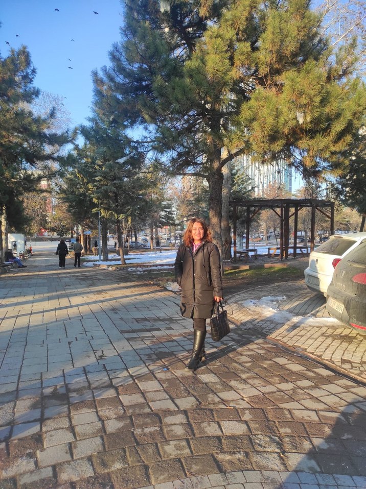 Düğmeli Siyah Midi Kadın Kışlık Mont - Görsel 2