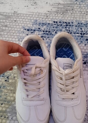 36 Beden beyaz Renk PUMA AYAKKABI