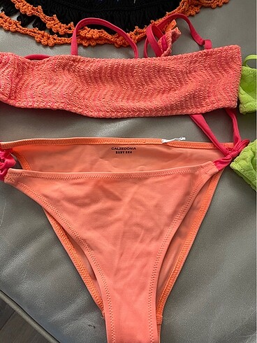 8 Yaş Beden Üçlü takım bikini ve deniz elbisesi