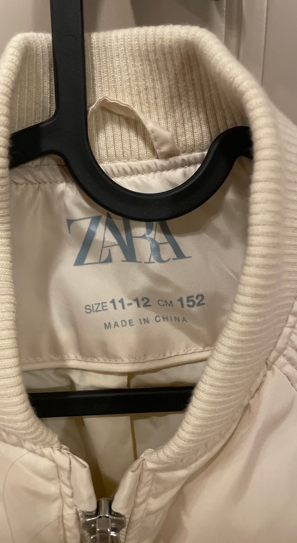 Kız çocuk şişme mont - Görsel 2