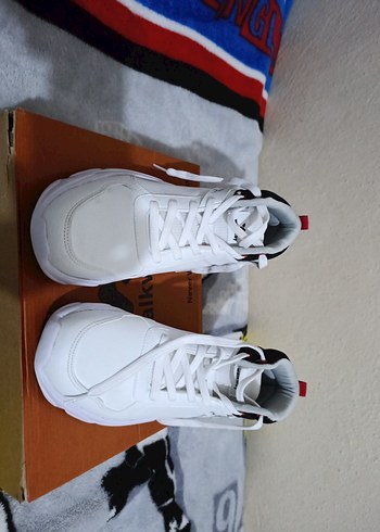 Beyaz Erkek Spor Ayakkabı Stiletto Topuklu - Görsel 5