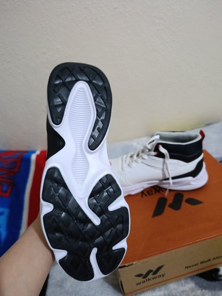 Beyaz Erkek Spor Ayakkabı Stiletto Topuklu - Görsel 2