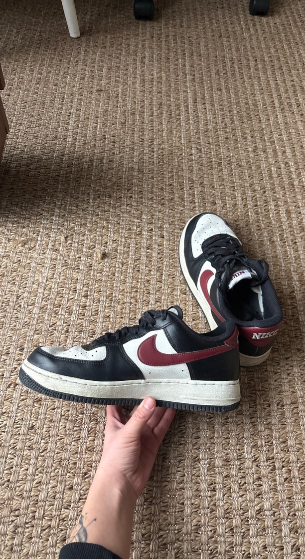 Nike Air Force Beyaz Siyah Bordo Spor Ayakkabı - Görsel 4