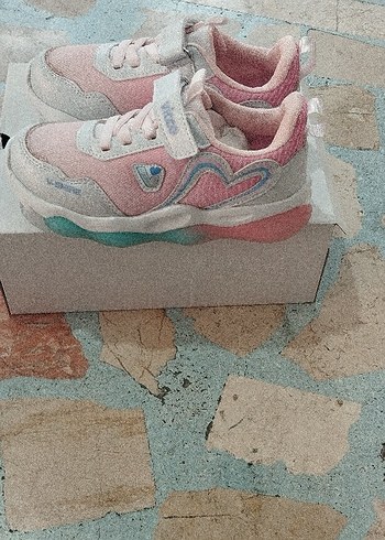 Vicco Kız Çocuk Pembe Cırt Cırtlı Spor Ayakkabı