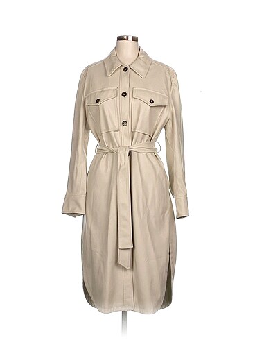 Zara Trenchcoat %70 İndirimli.