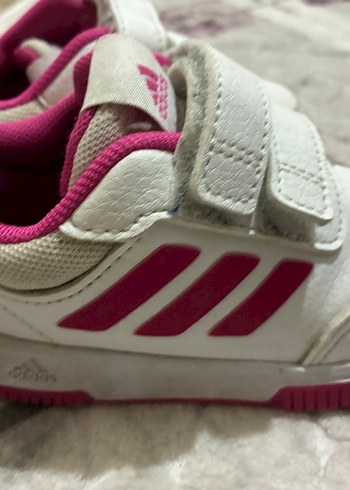 22 Beden beyaz Renk Beyaz Kız Çocuk Spor Ayakkabı adidas