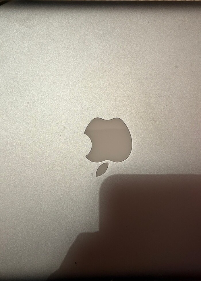 Temiz Acil Satılık Macbook Pro - Görsel 2