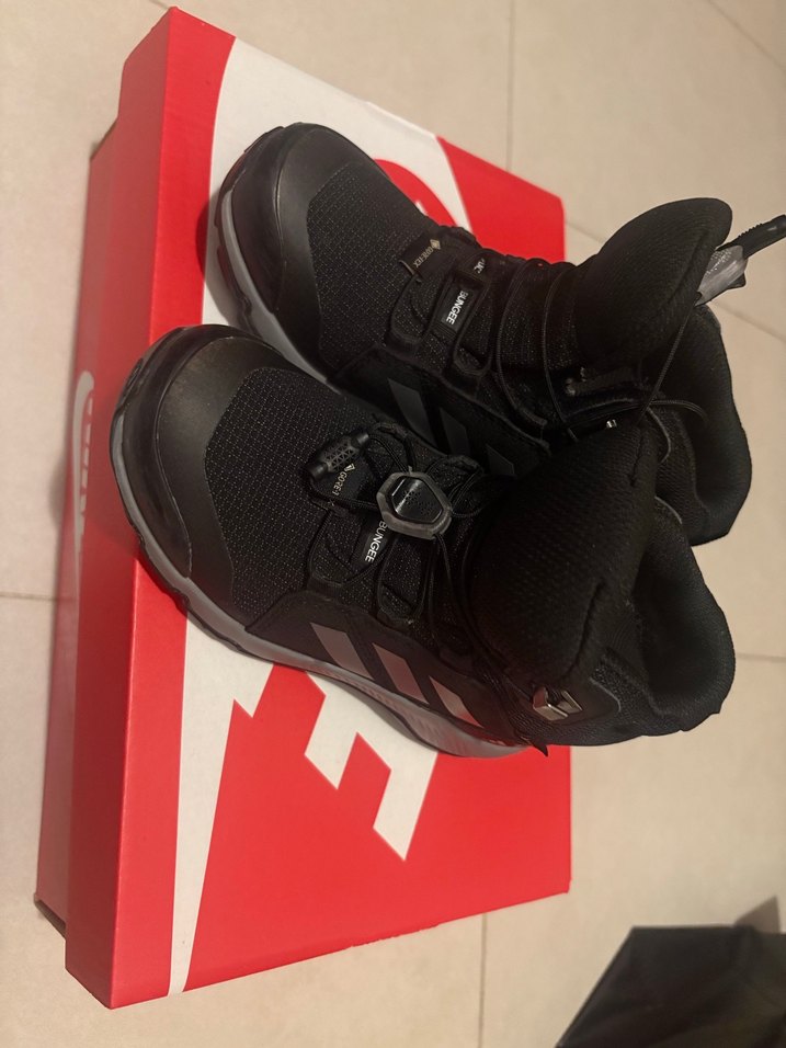 Adidas Çocuk Goretex! Terrex model - Görsel 5