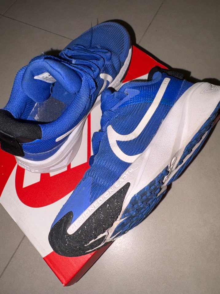 Nike Erkek Çocuk Ayakkabısı 28.5 Numara - Görsel 4