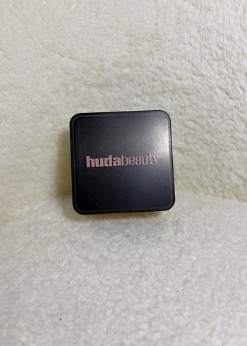 Huda Beauty