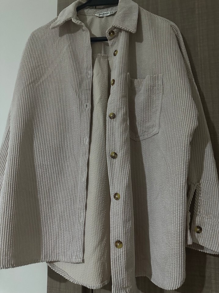 Düğmeli Bej Keten Gömlek - Görsel 3