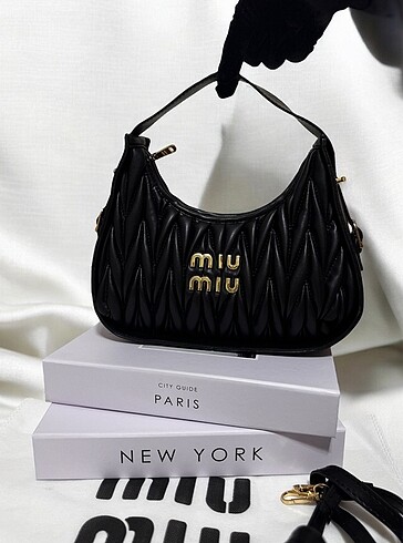 MIU MIU