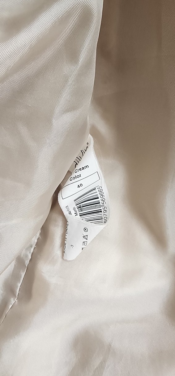 Bej Yün Kadın  Kaban 40 beden - Görsel 3