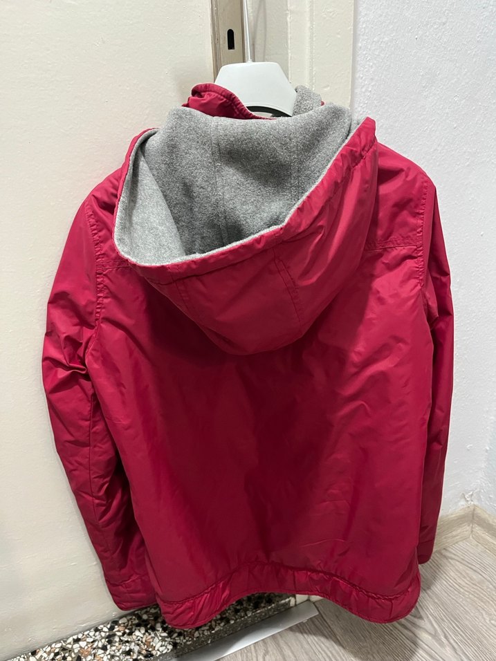 Kırmızı Kapüşonlu Fermuarlı Kadın Ceket/Yağmurluk - Görsel 4